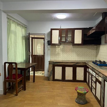Om Tara Guest House Pvt Ltd Catmandu Exterior foto