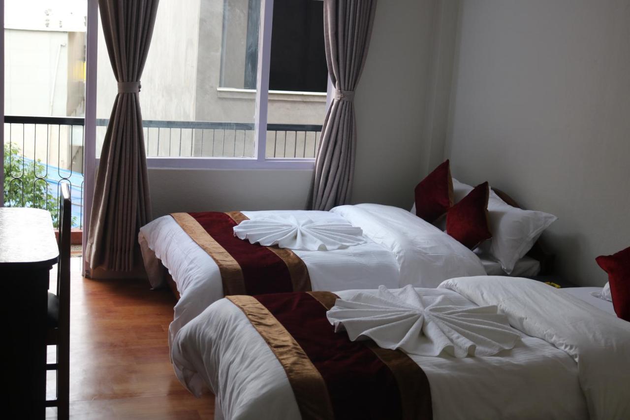 Om Tara Guest House Pvt Ltd Catmandu Exterior foto