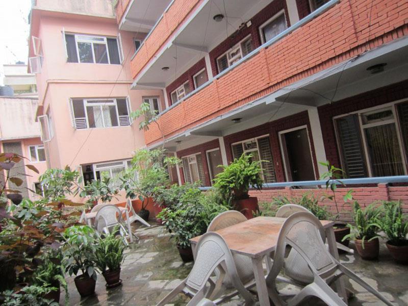Om Tara Guest House Pvt Ltd Catmandu Exterior foto