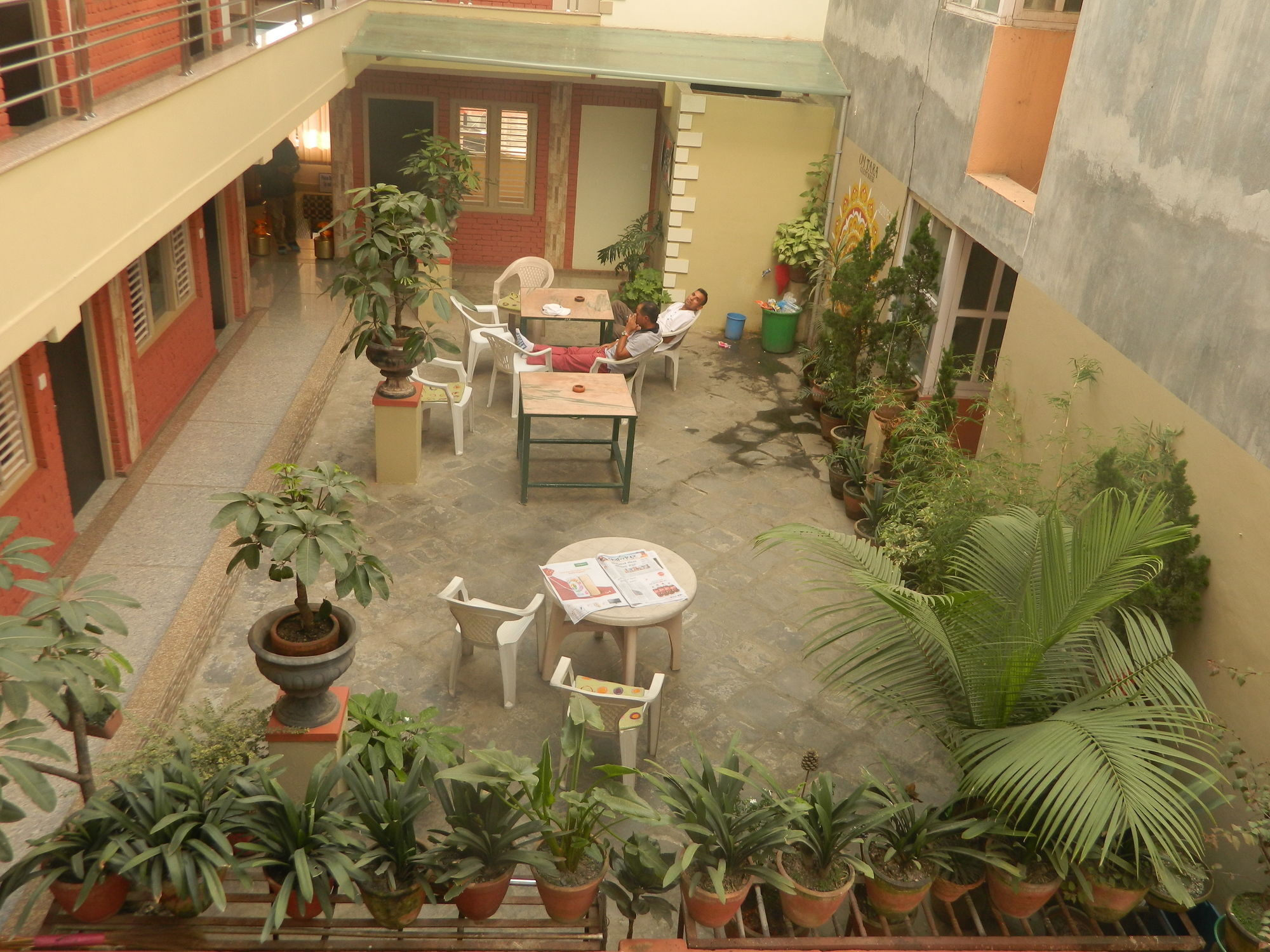 Om Tara Guest House Pvt Ltd Catmandu Exterior foto