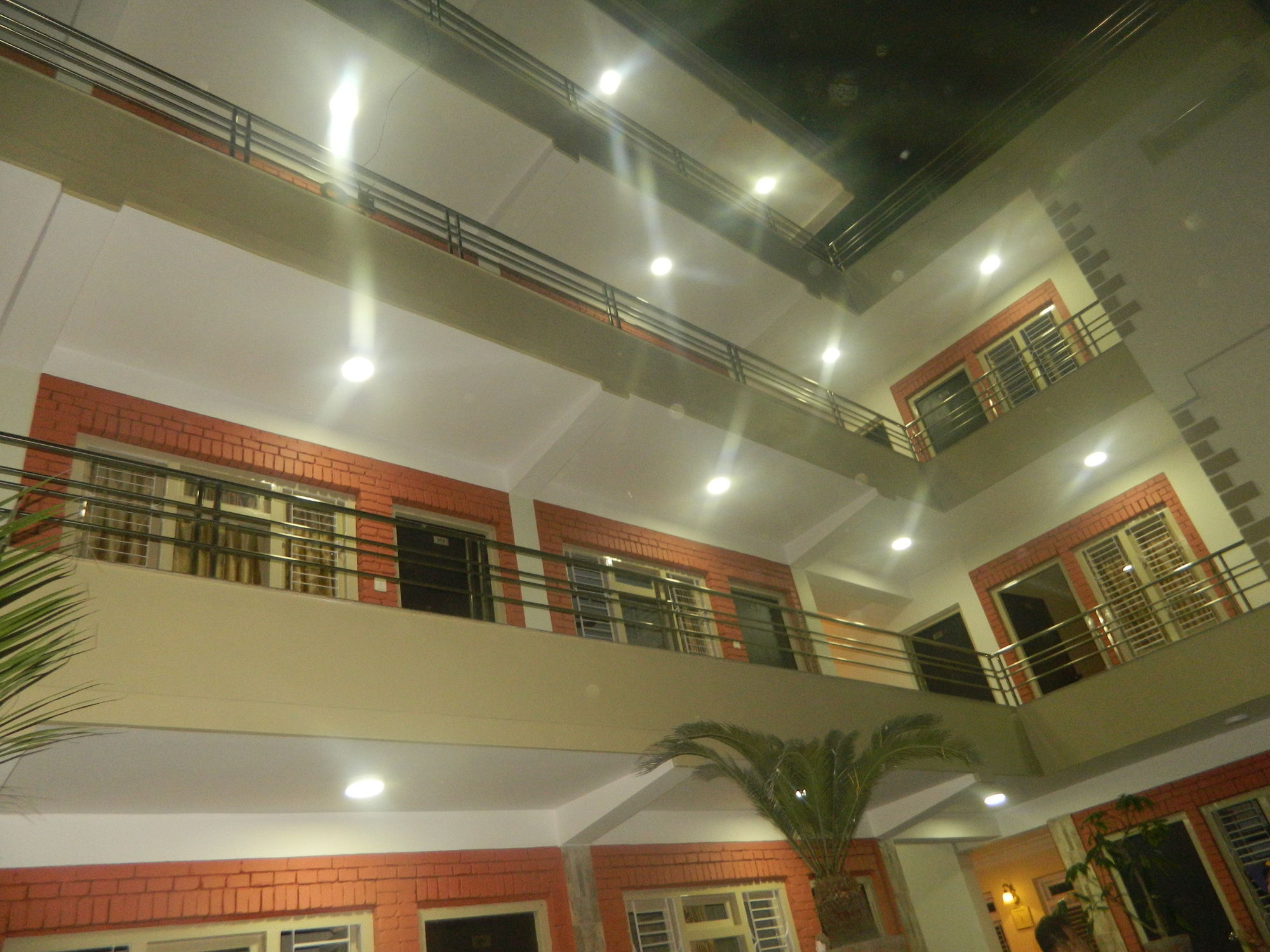 Om Tara Guest House Pvt Ltd Catmandu Exterior foto